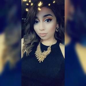 Meet your Posher, Lorena